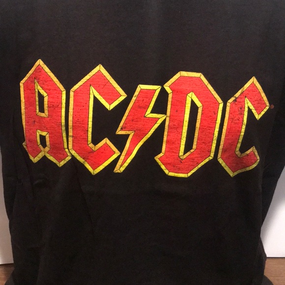 AC⚡️DC - Picture 2 of 3
